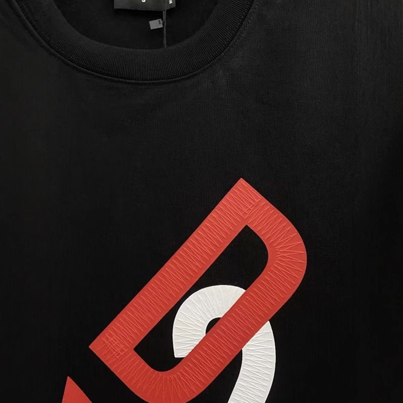 DSQ2 New Men's Short Sleeve T-Shirt