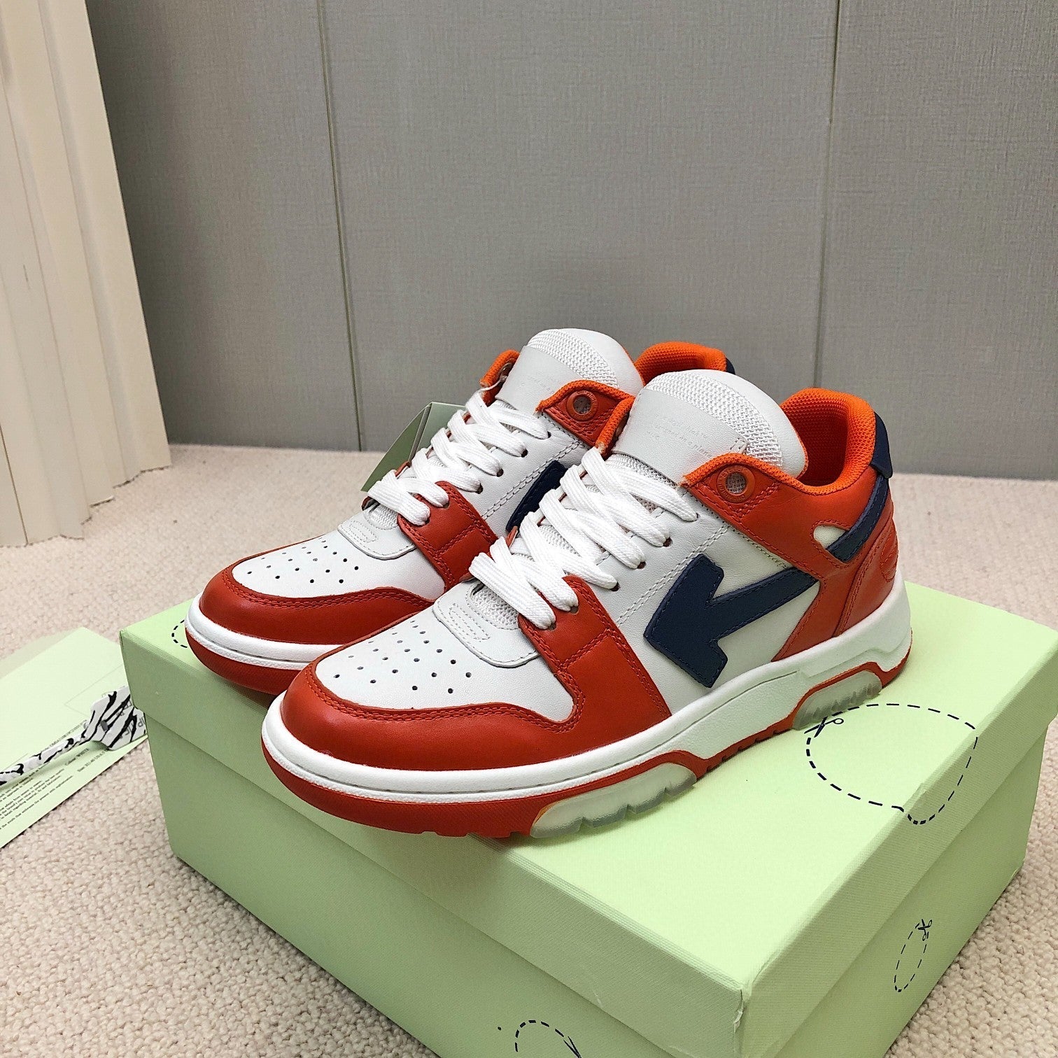 OFF Men's and Women's Casual Shoes
